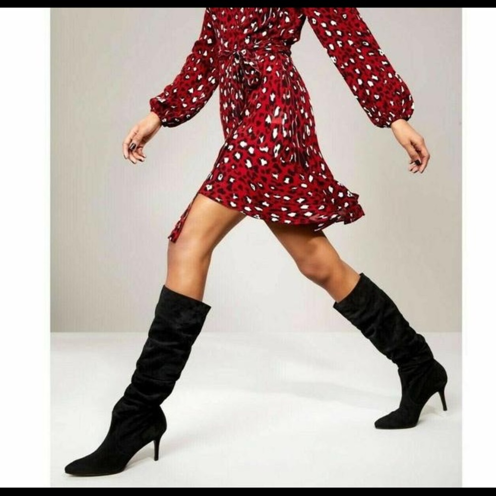 Stuart Weitzman Lafayette High Slouch Boots Size 7 Black Suede